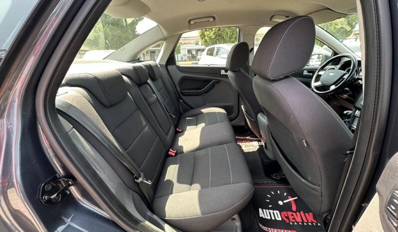 FORD FOCUS 1.6TDCI TİTANİUM YSB BAKIMLI İLK SHB’İNDEN dolu