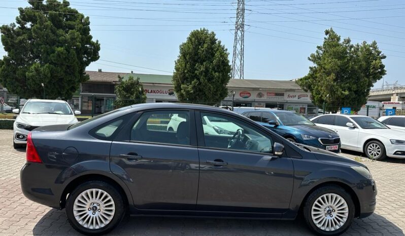 FORD FOCUS 1.6TDCI TİTANİUM YSB BAKIMLI İLK SHB’İNDEN dolu