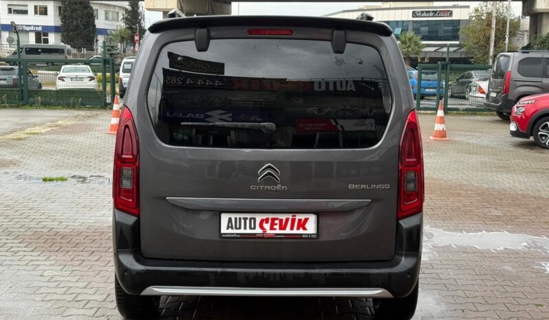 CİTROEN BERLİNGO 1.5BLUHDİ 130HP! LİK HATASIZ CAM TAVANLI! dolu