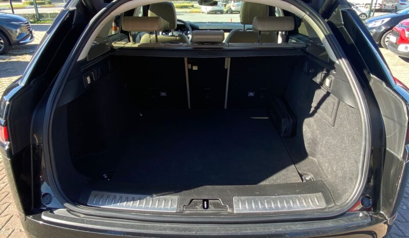 LAND ROVER VELAR 2.0TD4 D180 R DYNAMİC SE dolu