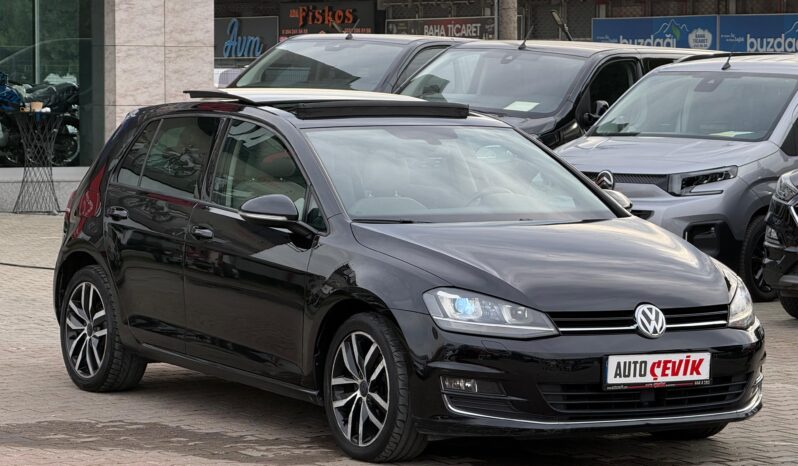 2015 VOLKSWAGEN GOLF 1.4TSİ HİGHLİNE CAM TVN! DIŞ SİYAH İÇ BEJ! dolu