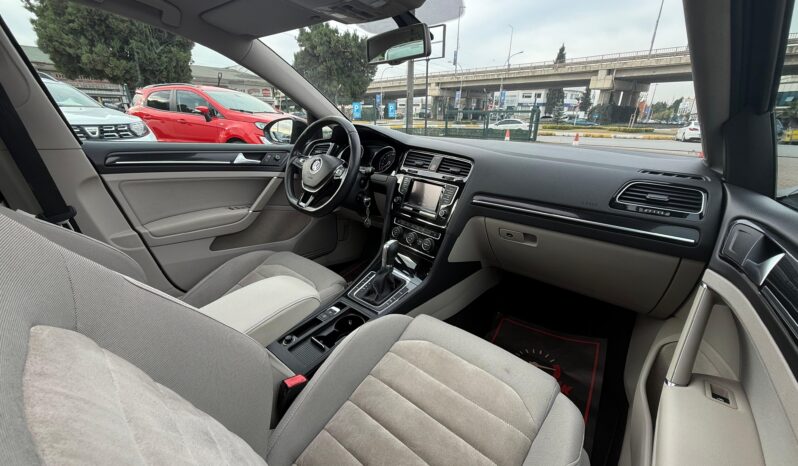 2015 VOLKSWAGEN GOLF 1.4TSİ HİGHLİNE CAM TVN! DIŞ SİYAH İÇ BEJ! dolu