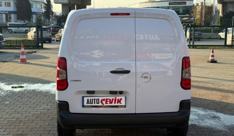 2025 OPEL COMBO CARGO 1.5D EDİTİON %20 FATURALI YSB’LI 27BİN KM! dolu