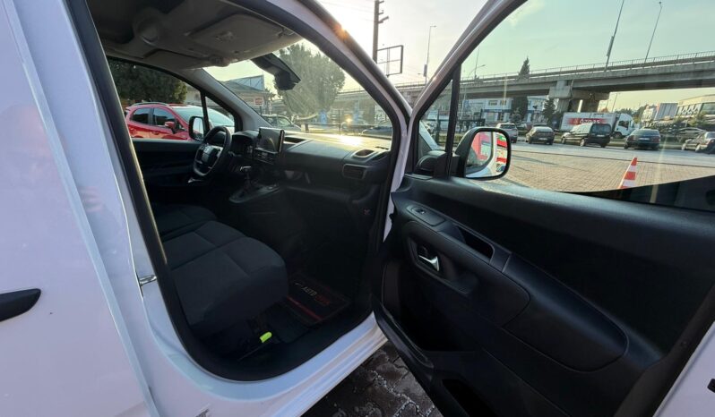 2025 OPEL COMBO CARGO 1.5D EDİTİON %20 FATURALI YSB’LI 27BİN KM! dolu