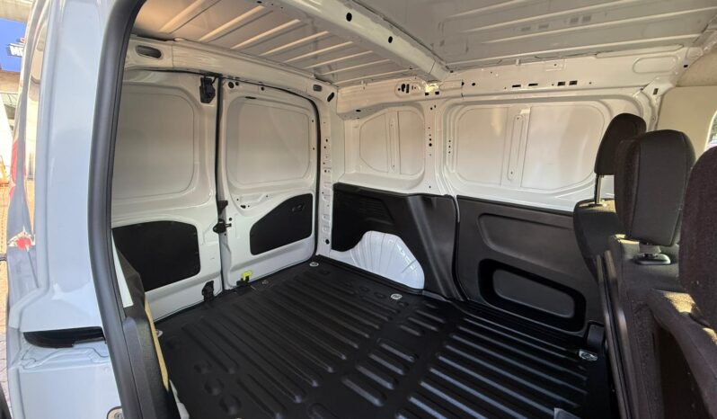 2025 OPEL COMBO CARGO 1.5D EDİTİON %20 FATURALI YSB’LI 27BİN KM! dolu