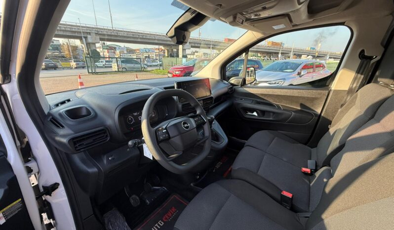 2025 OPEL COMBO CARGO 1.5D EDİTİON %20 FATURALI YSB’LI 27BİN KM! dolu