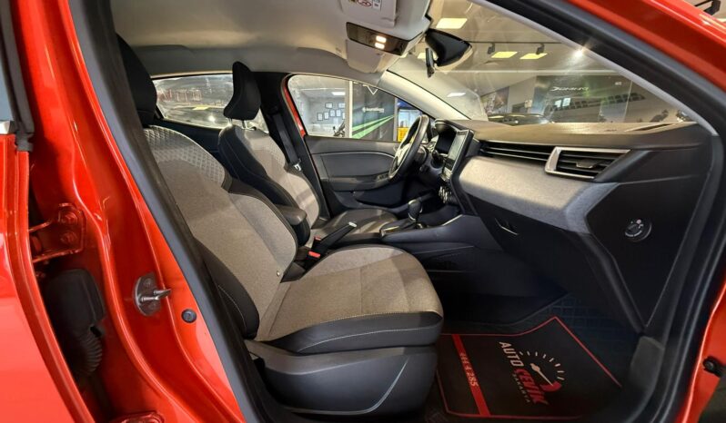 RENAULT CLİO HATASIZ! BOYASIZ! YSB’LI %20 FATURALI ÇELİK JANT! dolu