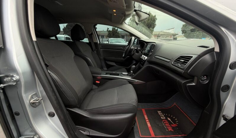 2024 RENAULT MEGANE 1.3 TCE TOUCH PLUS! BOYASIZ ! DEĞİŞENSİZ ! dolu