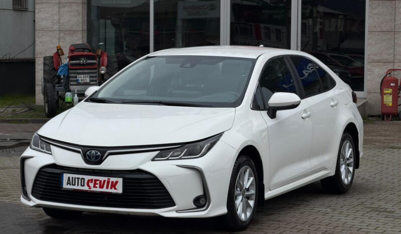 2022 TOYOTA COROLLA 1.8HYBRİD DREAM YSB’LI! dolu