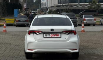 2022 TOYOTA COROLLA 1.8HYBRİD DREAM YSB’LI! dolu