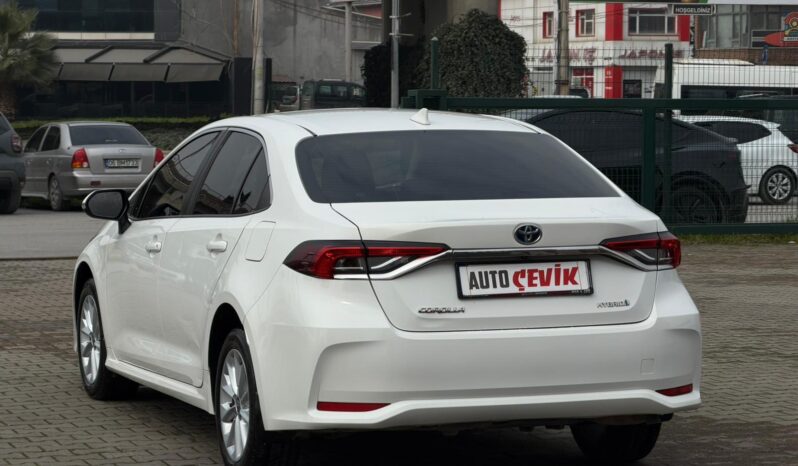 2022 TOYOTA COROLLA 1.8HYBRİD DREAM YSB’LI! dolu